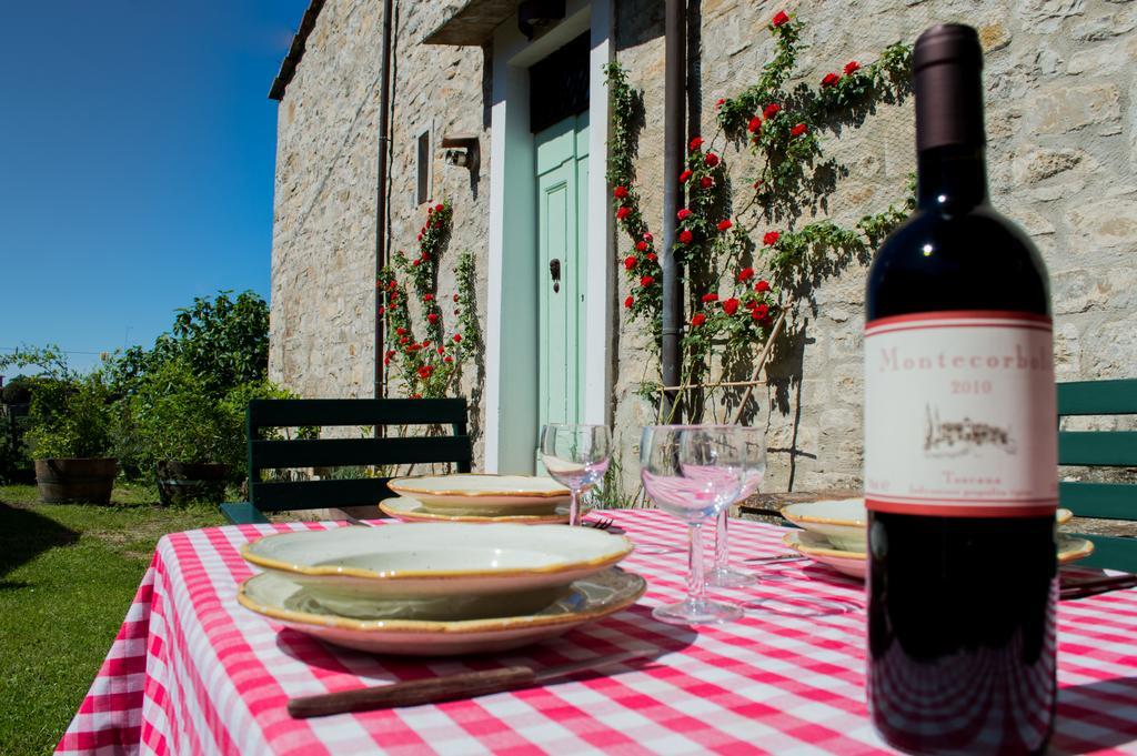 Agriturismo Montecorboli Barberino di Val dʼElsa Eksteriør billede